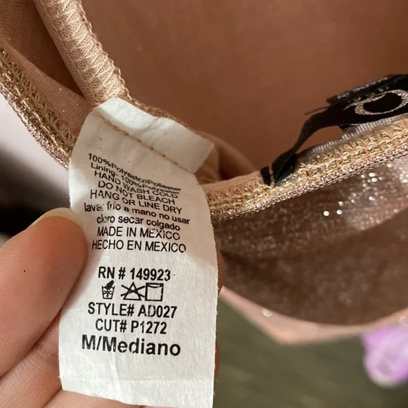 Pink dress. Size Medium. - Picture 3 of 4